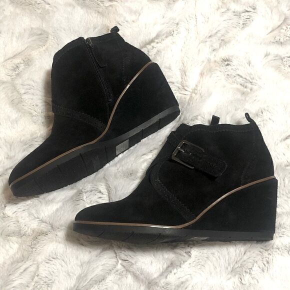 franco Sarto black suede wedge booties size 9.5M - Picture 1 of 11
